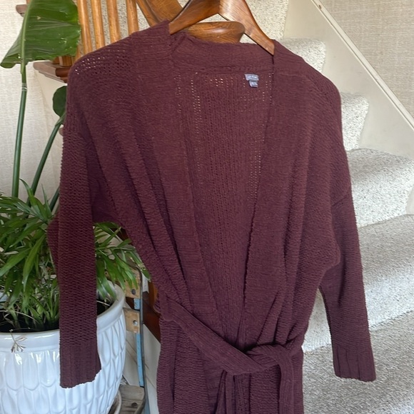 Aerie Cozy Plush Women's Burgundy Cardigan - Picture 3 of 7